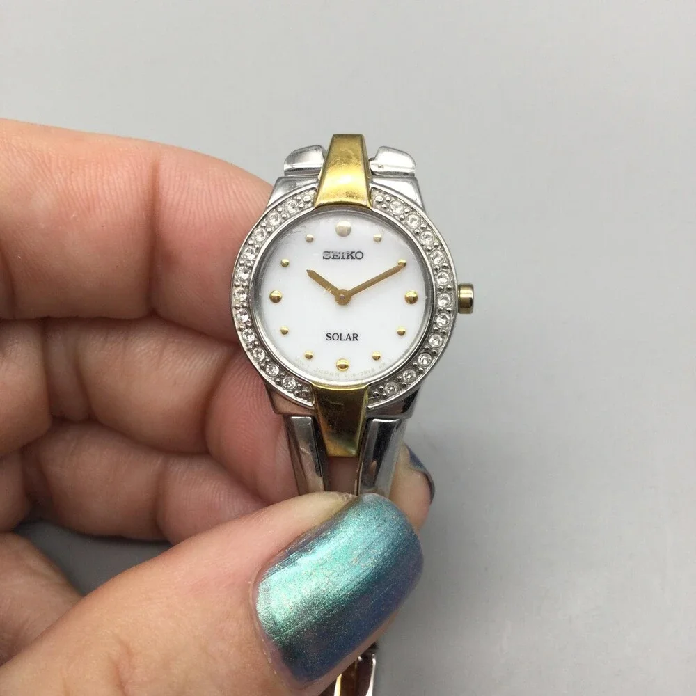 Seiko V117-0A10 Womens Solar Watch 22mm Crystals Two Tone Bracelet 6.25